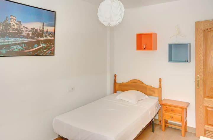 Apartamento Amplio Севиля Екстериор снимка